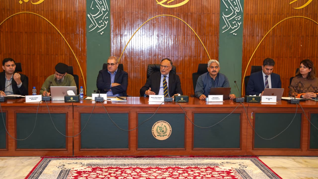 CDWP Approves 15 Development Projects Worth Rs. 34.74 Billion, Recommends 9 Mega Projects Worth Rs. 431.02 Billion to ECNEC under URAAN Pakistan