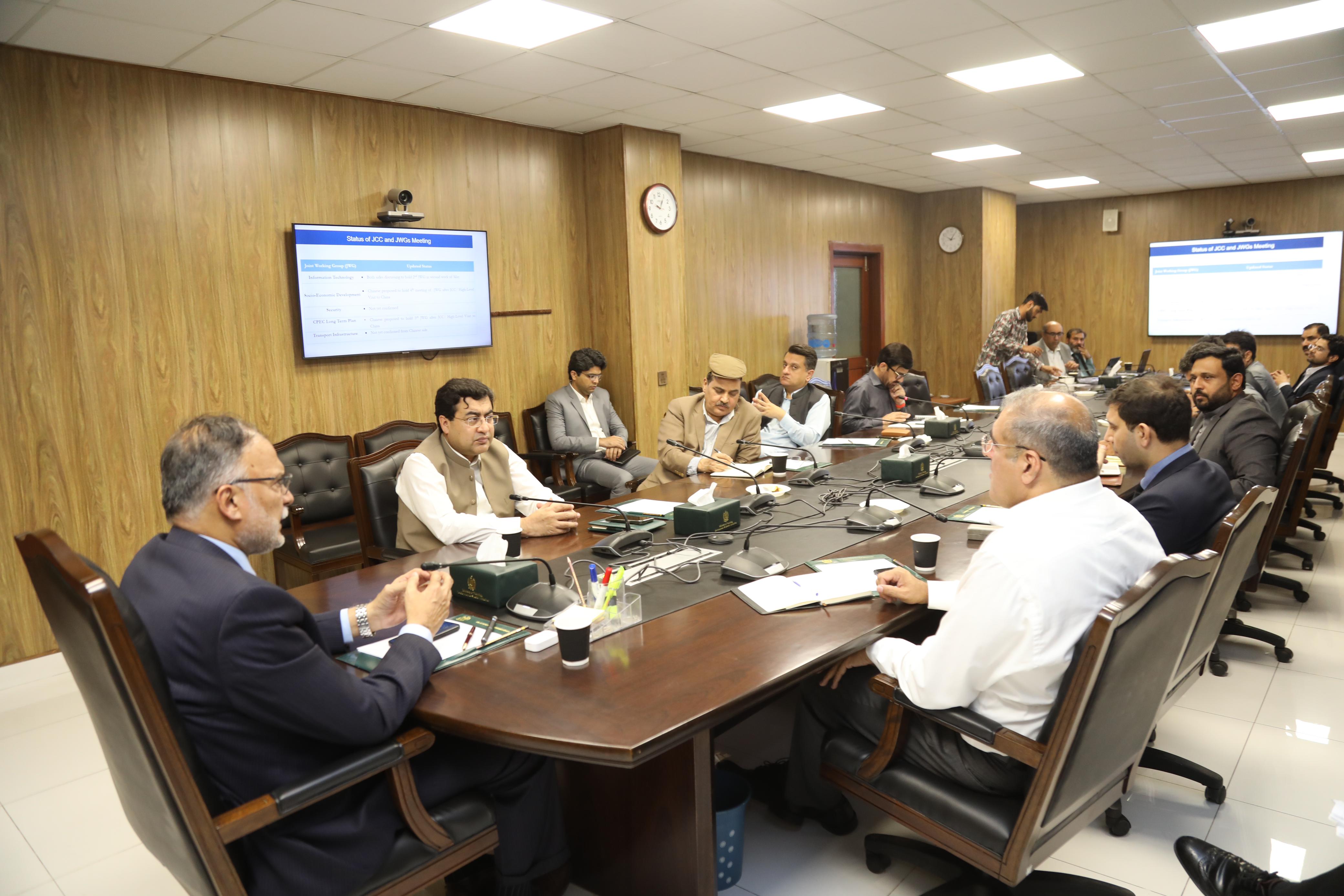 Federal Minister for Planning, Development and Special Initiatives Ahsan Iqbal Chairs Review Meeting on Prime Minister's Visit to China and CPEC Phase 2