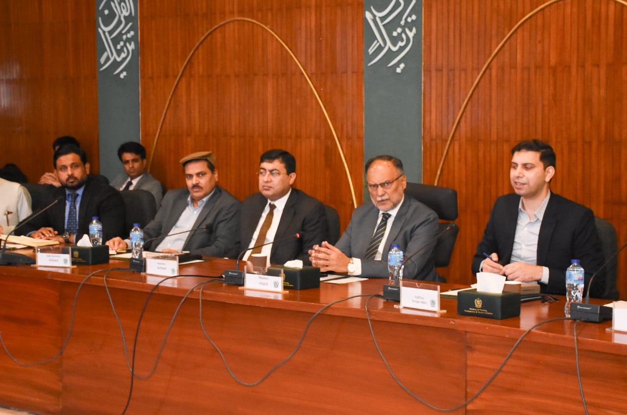  Federal Minister for Planning, Development and Special Initiatives Ahsan Iqbal chaired a review meeting on CPEC Phase 2 and the 13th Joint Cooperation Committee (JCC)
