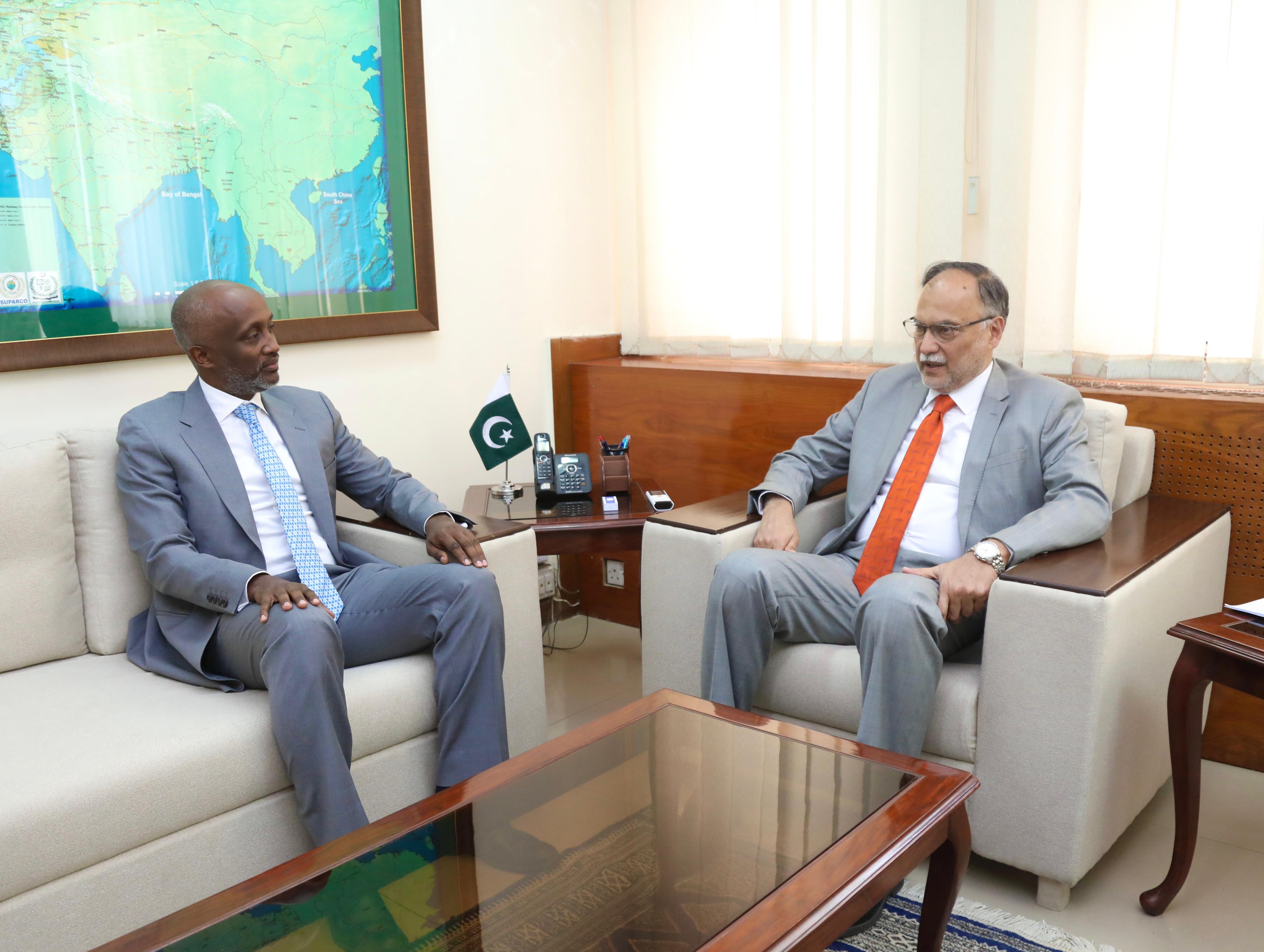 Mr. Mohamed Yahya the United Nations Resident newly designated Coordinator in Pakistan paid a courtesy called on Federal Minister for Planning Development & Special Initiatives Professor Ahsan Iqbal in his office