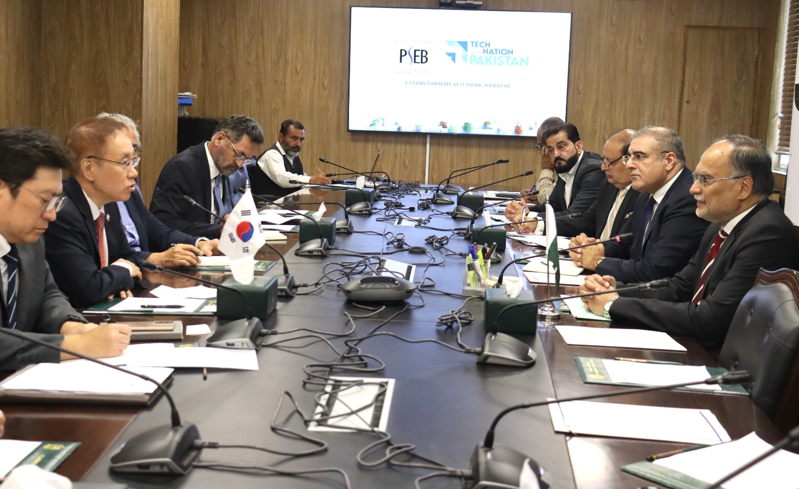 Completion of IT Park Islamabad by Feb 2025 at the Forefront of Pakistan-South Korea Meeting