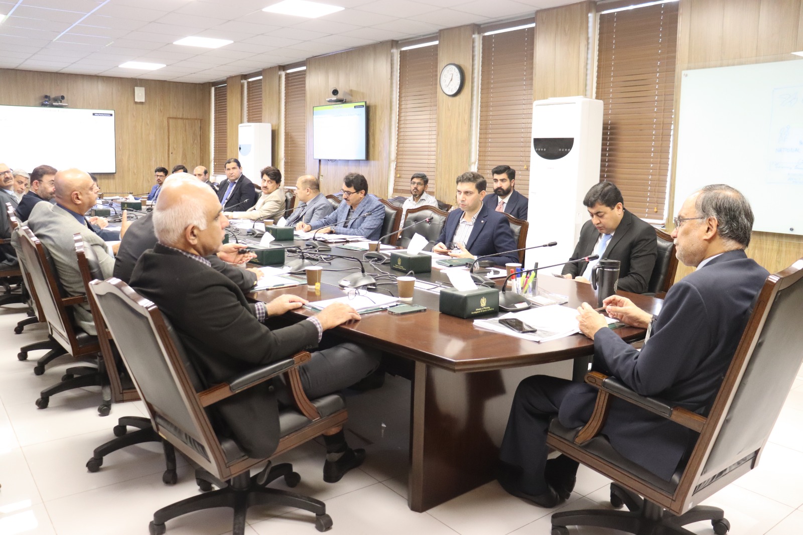 Diamer Bhasha Dam: Minister Ahsan Iqbal Calls for Immediate Land Transfer to WAPDA