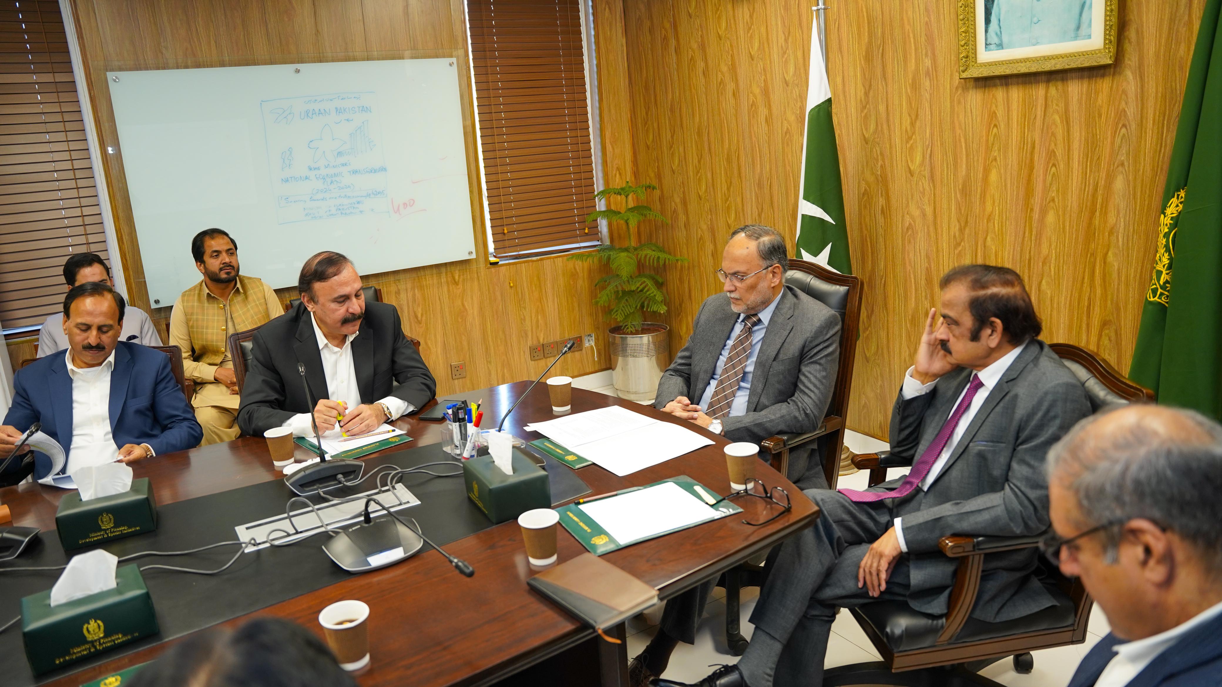 Federal Minister for Planning, Development & Special Initiatives, Ahsan Iqbal, chaired a meeting to review the ICT Governance Reforms Committee, established by the Prime Minister.
