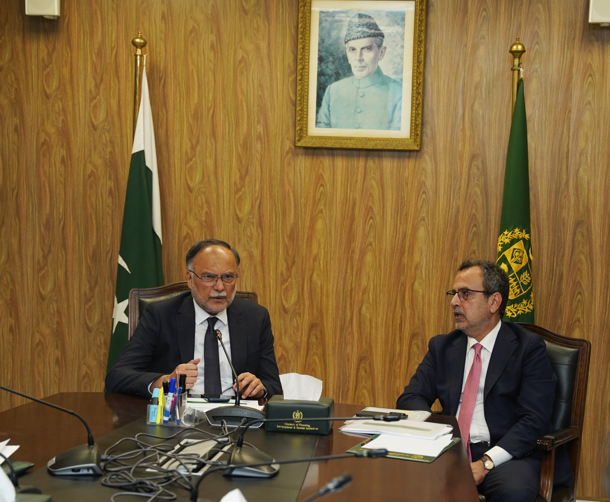 Minister Ahsan Iqbal Reviews Rs24bn Solar Project in GB, Orders Fast-Track Implementation