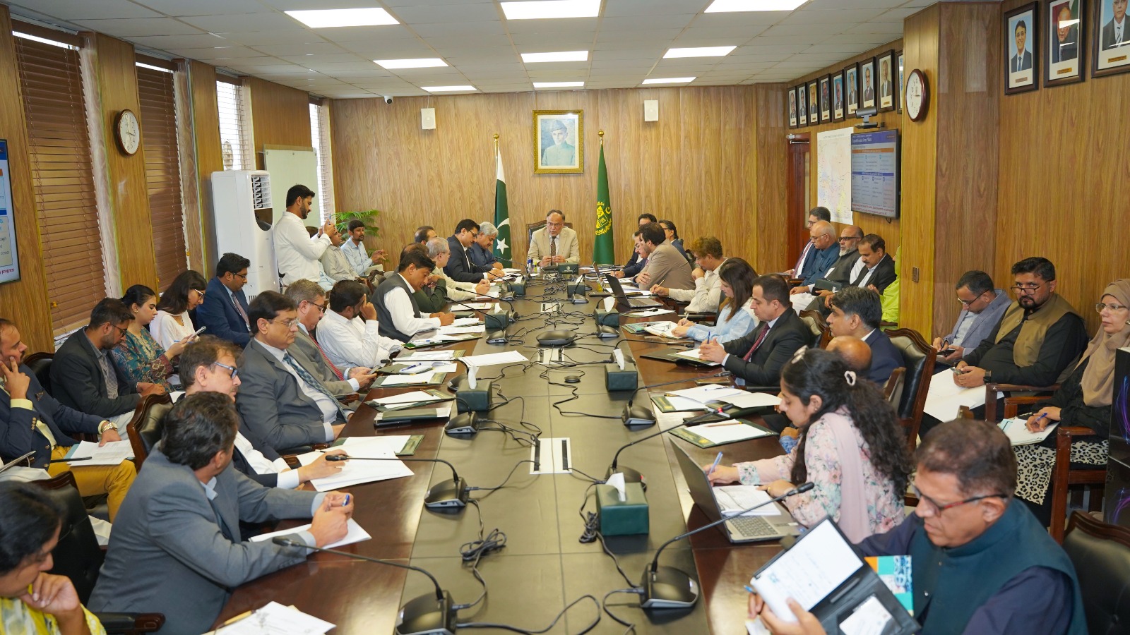 Ahsan Iqbal Sets Export Acceleration as First Priority under 11 National Economic Missions of URAAN Pakistan