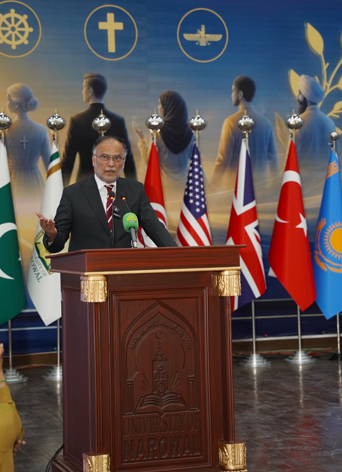 Federal Minister Ahsan Iqbal emphasises dialogue for conflict resolution amid escalating tensions in Middle East at Narowal Peace Conference