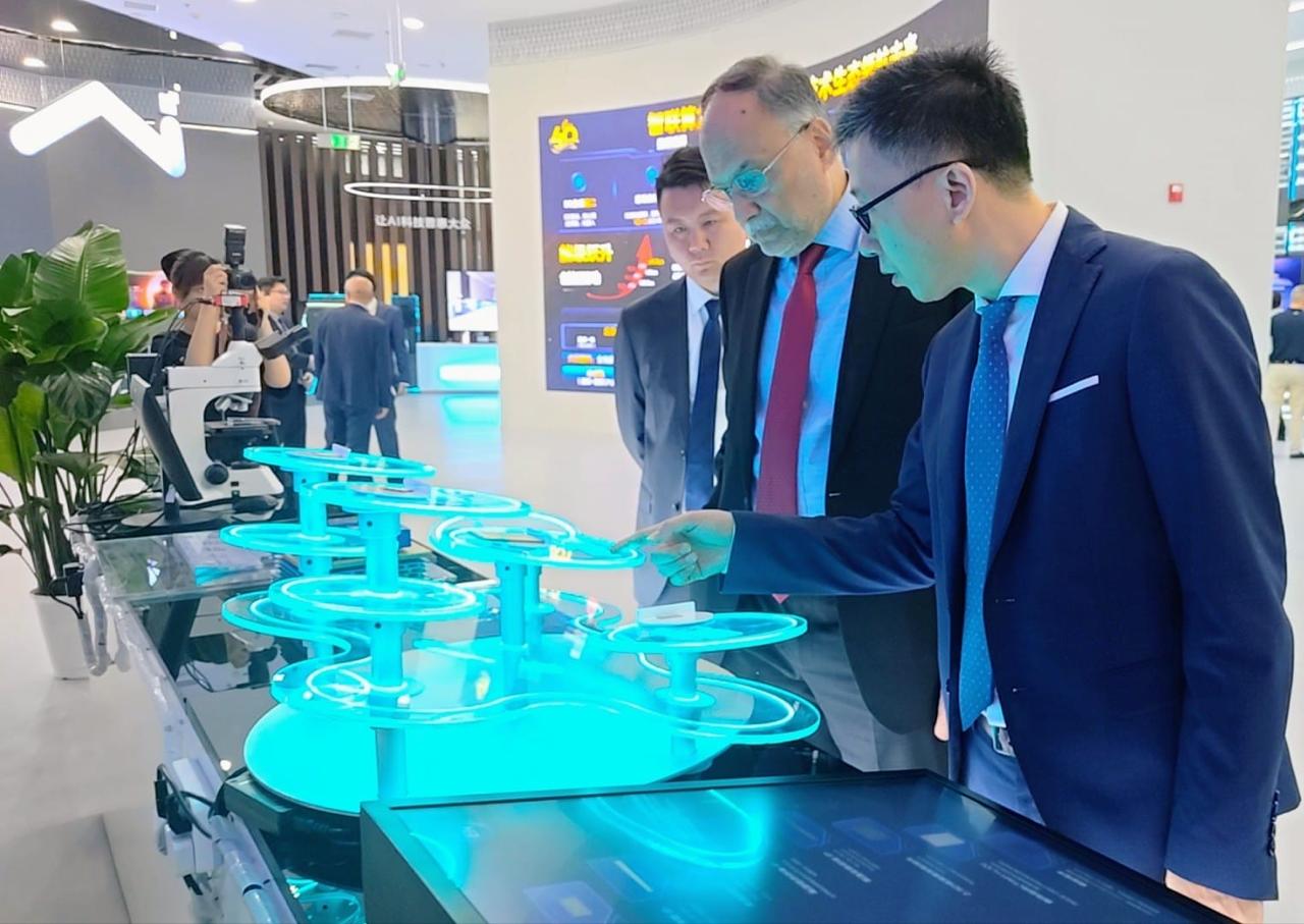 Ahsan Iqbal Secures ZTE Partnership to Launch Nationwide Digital Skills Training in Pakistan