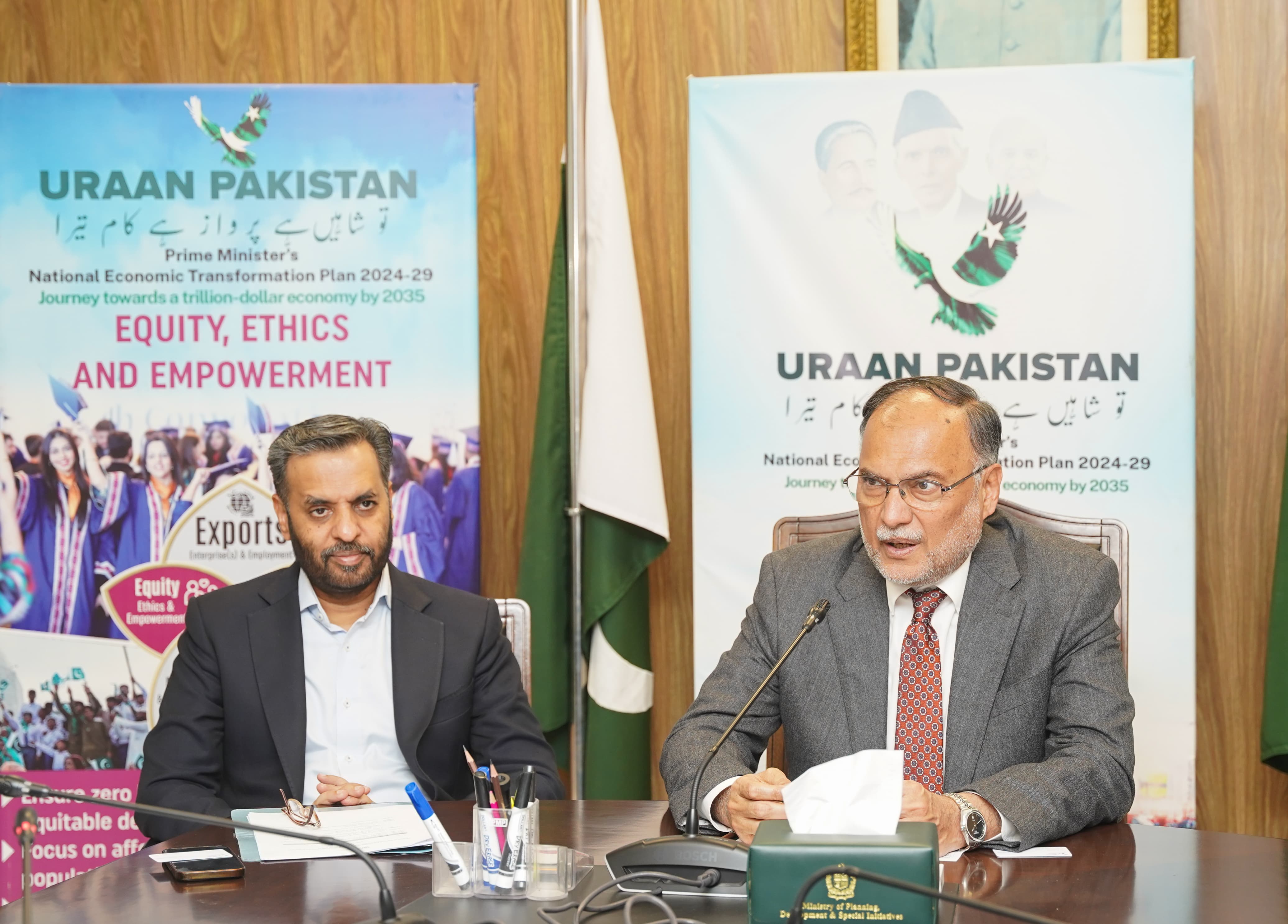 وفاقی وزیر منصوبہ بندی احسن اقبال کی زیر صدارت ذیابطیس پروجیکٹ کی پہلی اسٹیئرنگ کمیٹی کا اجلاس
