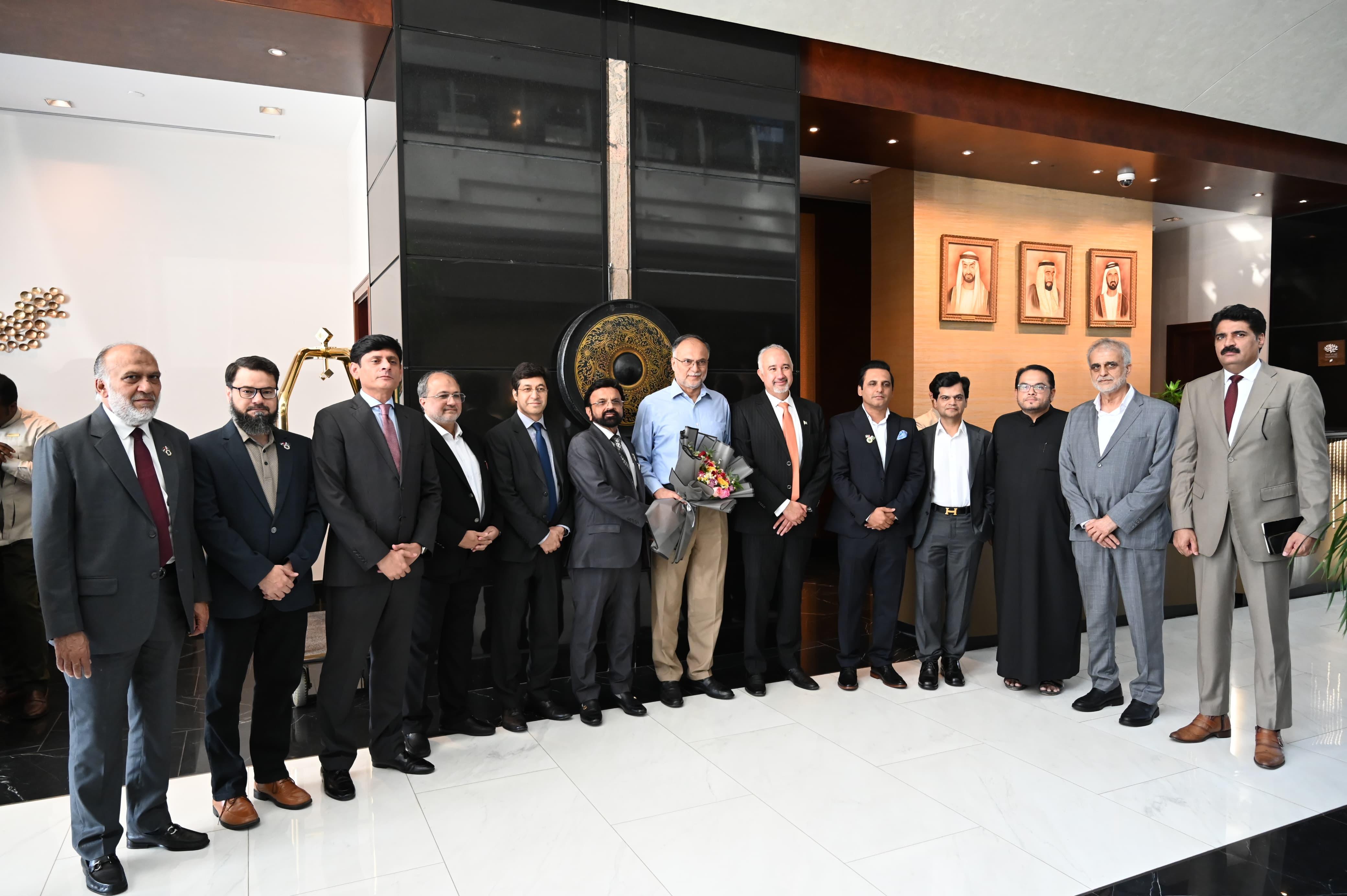 Ahsan Iqbal Meets Pakistan Business Council Dubai, Urges Pakistani business community to enhance Pakistan’s exports
