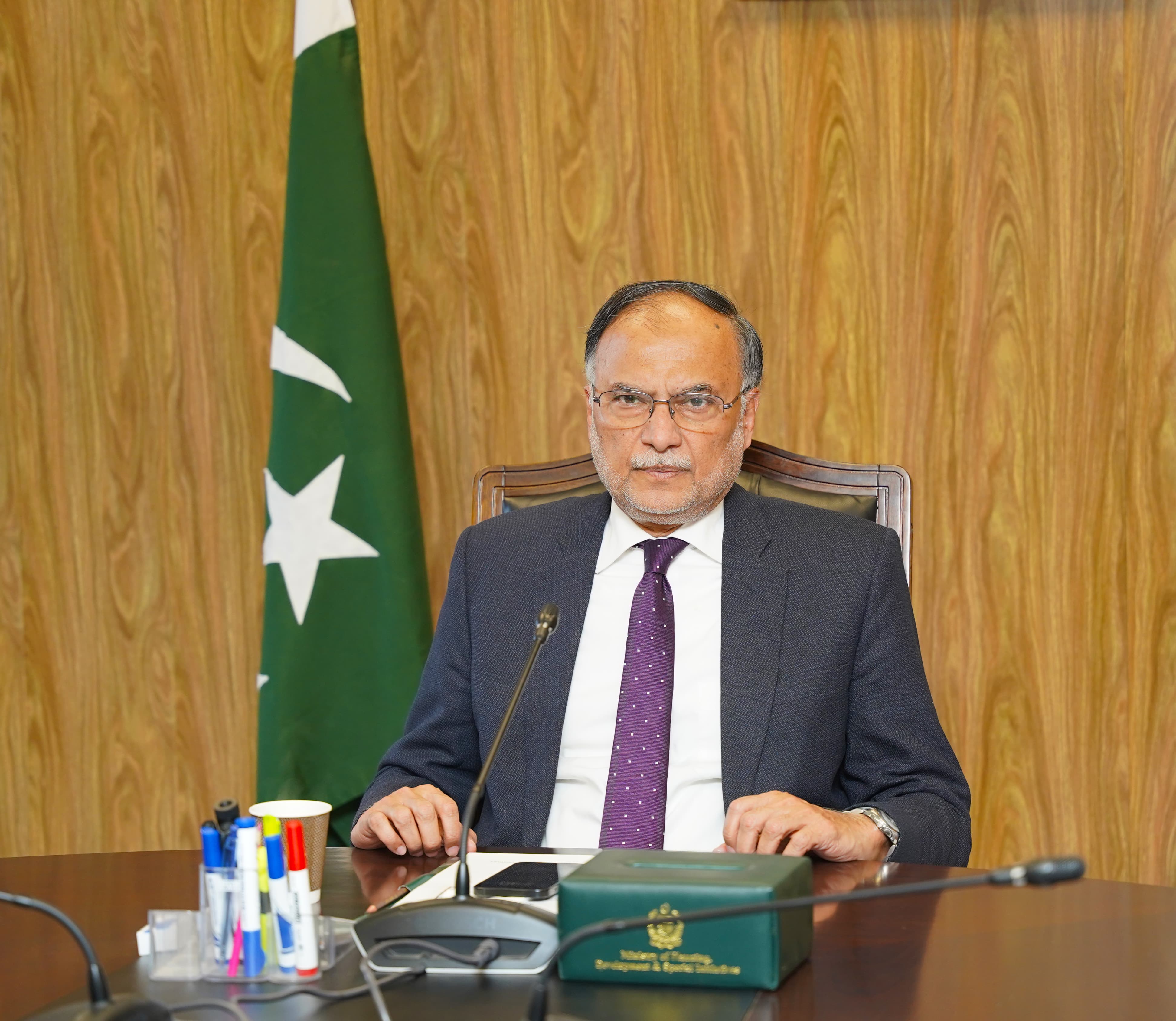 وفاقی وزیر احسن اقبال کا راولپنڈی میں "پاکستان کی غیر مسلم کمیونٹیز کی معاشی شمولیت کے حوالے سےچیلنجز اور مواقع" کے موضوع پر تقریب کا انعقاد
