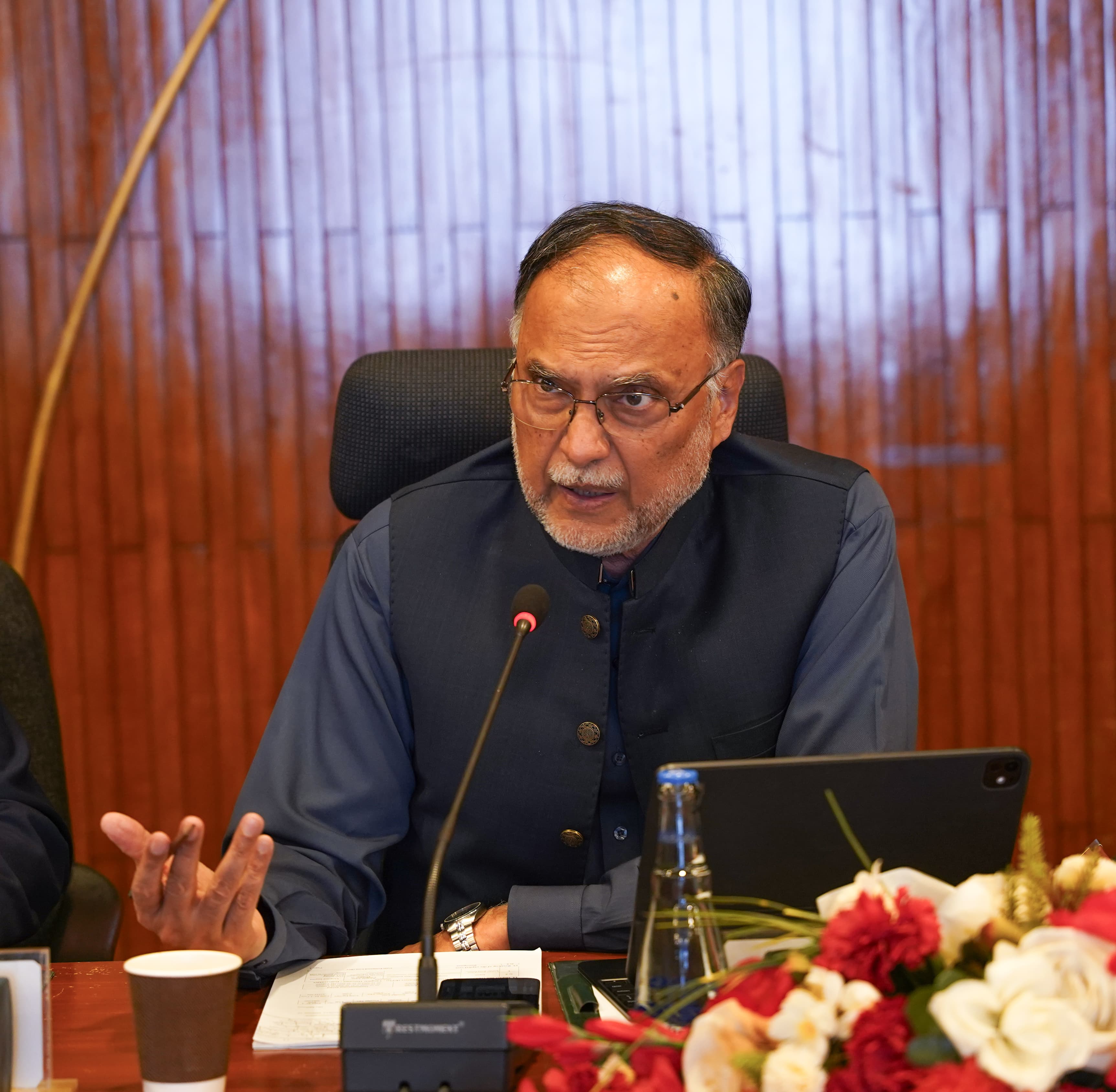 Federal Minister Ahsan Iqbal highlights unity among state pillars for political stability, reforms

