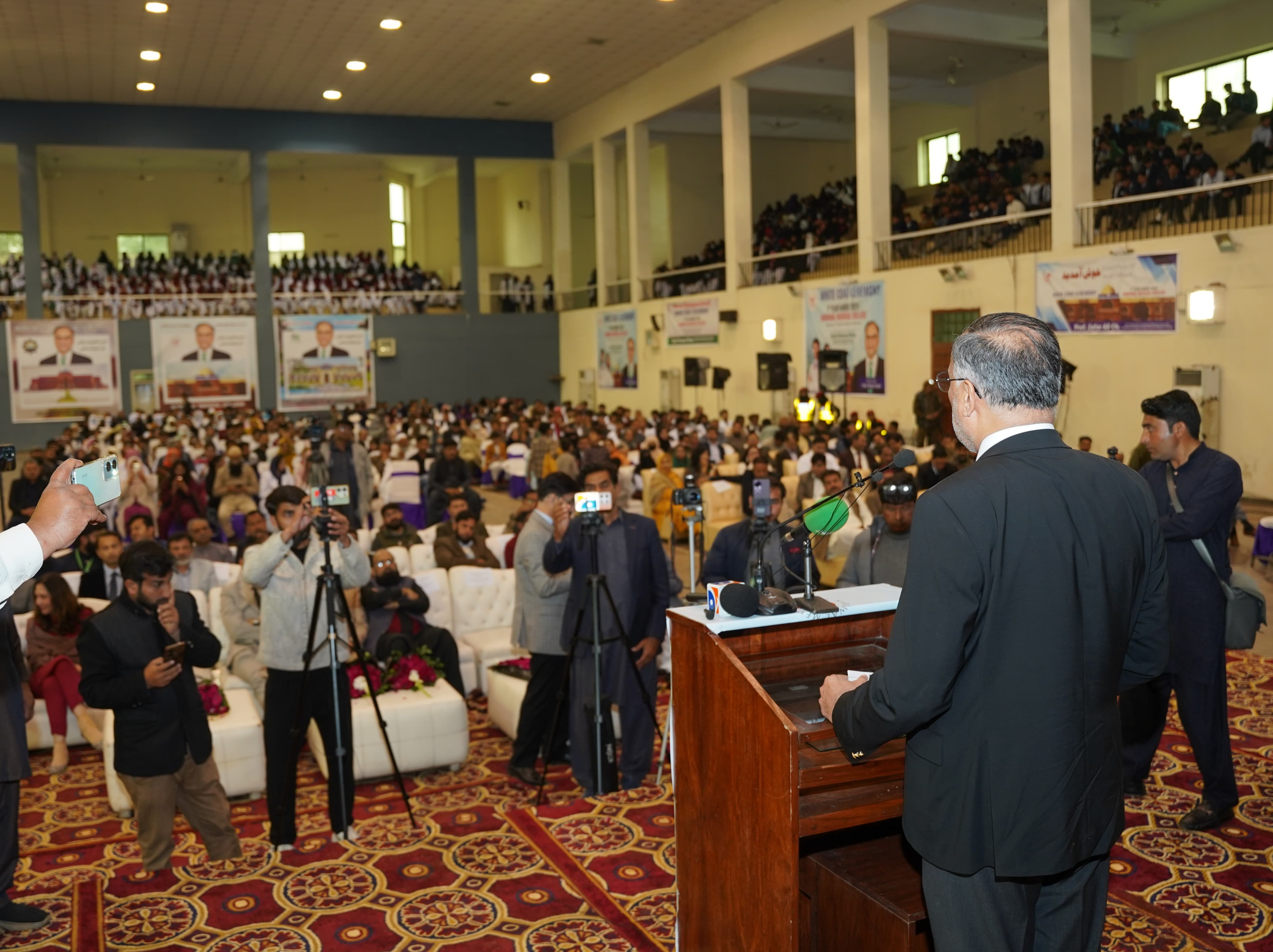 Federal Minister for Planning Ahsan Iqbal Addresses First White Coat Ceremony at Narowal Medical College
